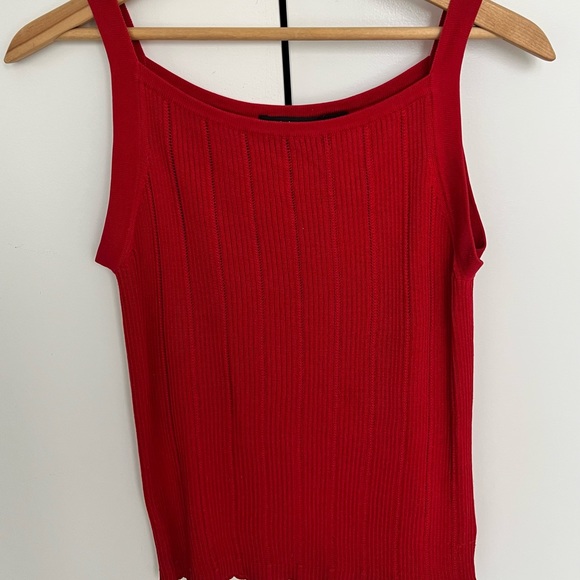 Liz Claiborne Tops - ❤️ Spaghetti strap dressy silk knitted camisole in red